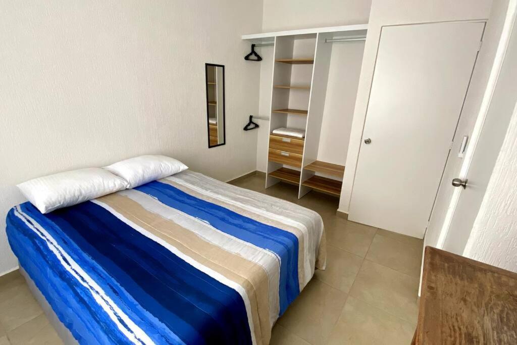 Preciosa Casa Nueva Con 3 Recamaras Y 3 Banos A 7 Min Del Tren Maya *