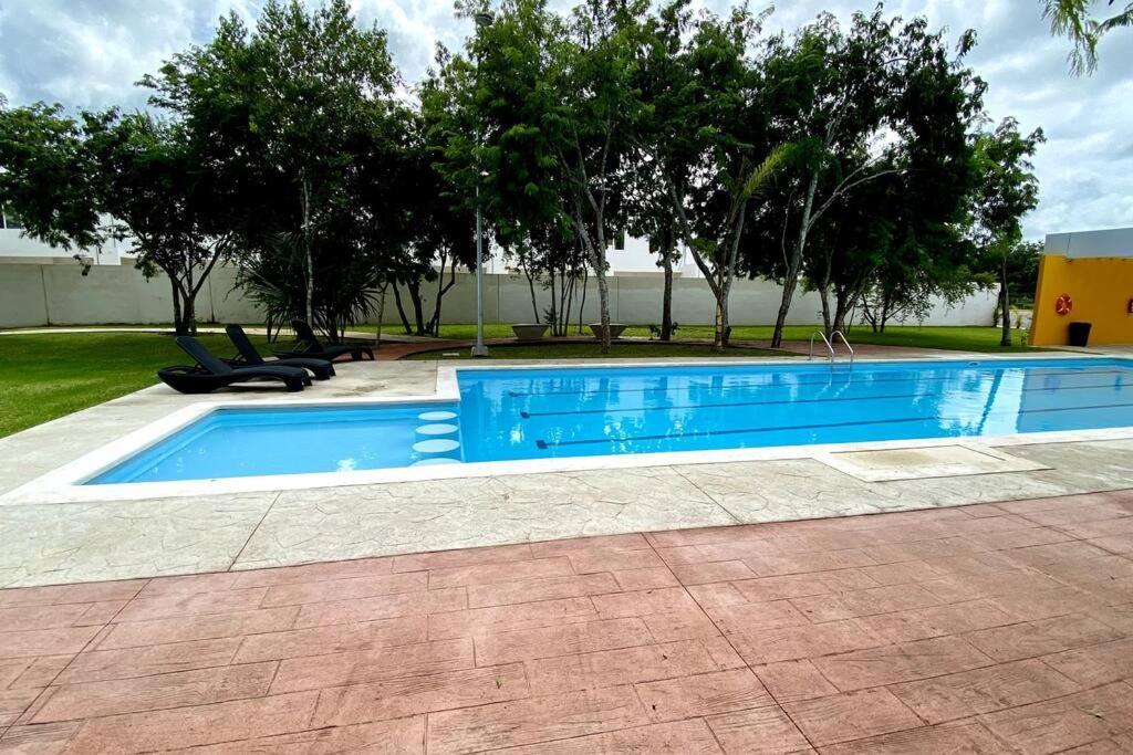 Preciosa Casa Nueva Con 3 Recamaras Y 3 Banos A 7 Min Del Tren Maya Сasa de vacaciones *