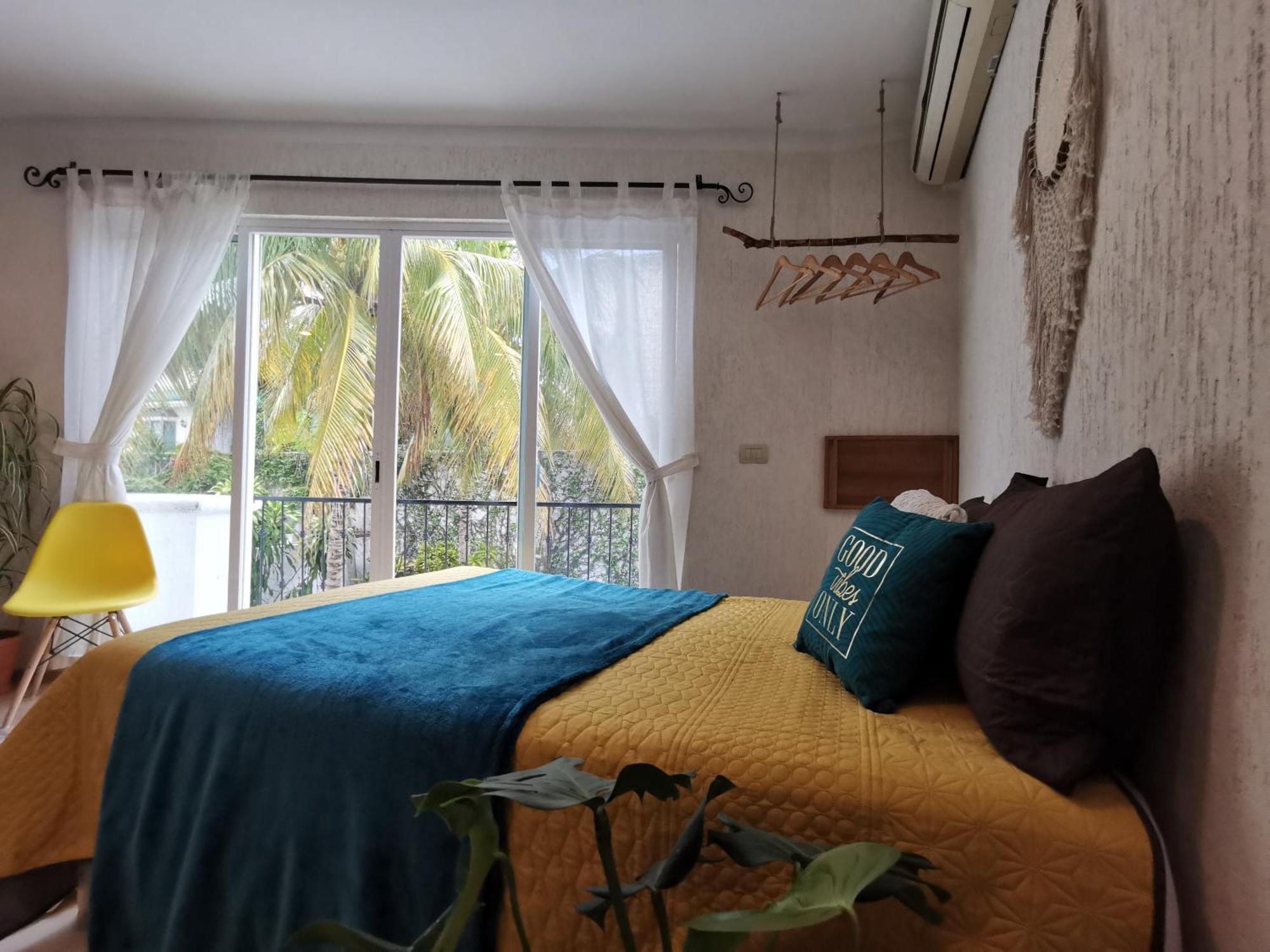 Beautiful & Cozy Near Pool & Kingsize Bed *