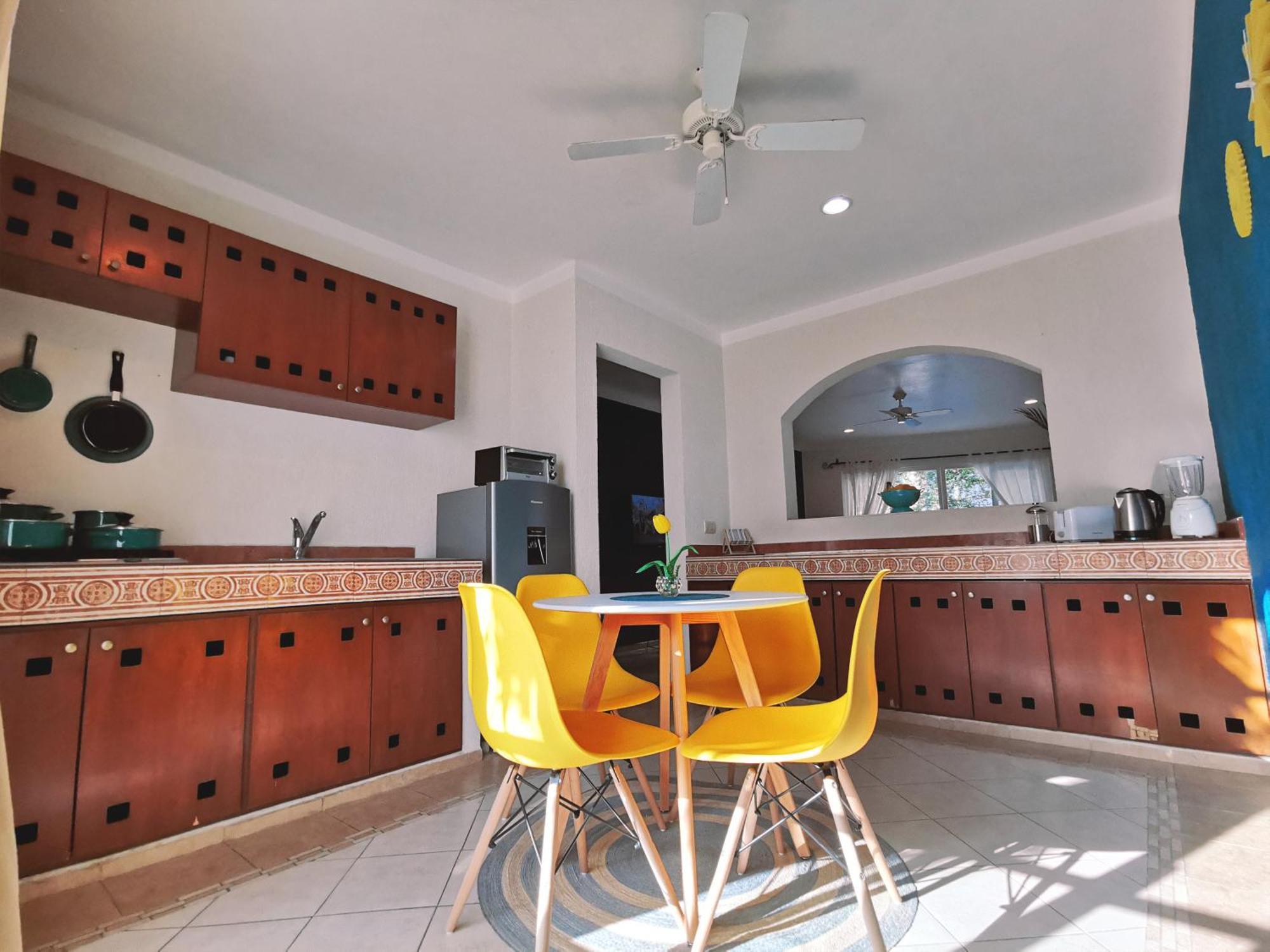 Beautiful & Cozy Near Pool & Kingsize Bed *