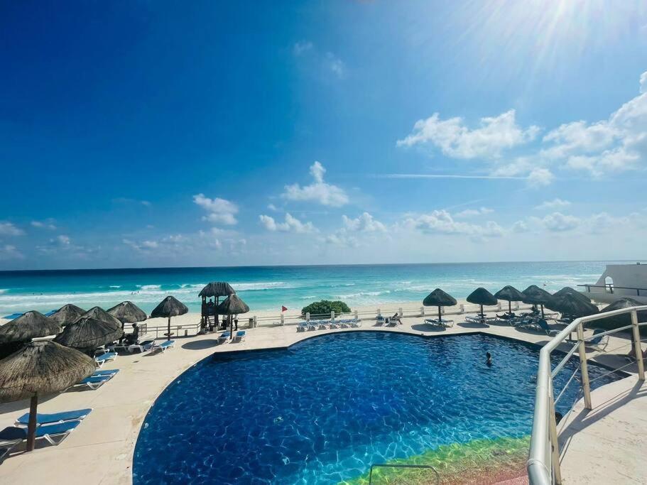 Apartamento Oceanview 3br Apto In Marlin Beach, Zone - Mar406 -
