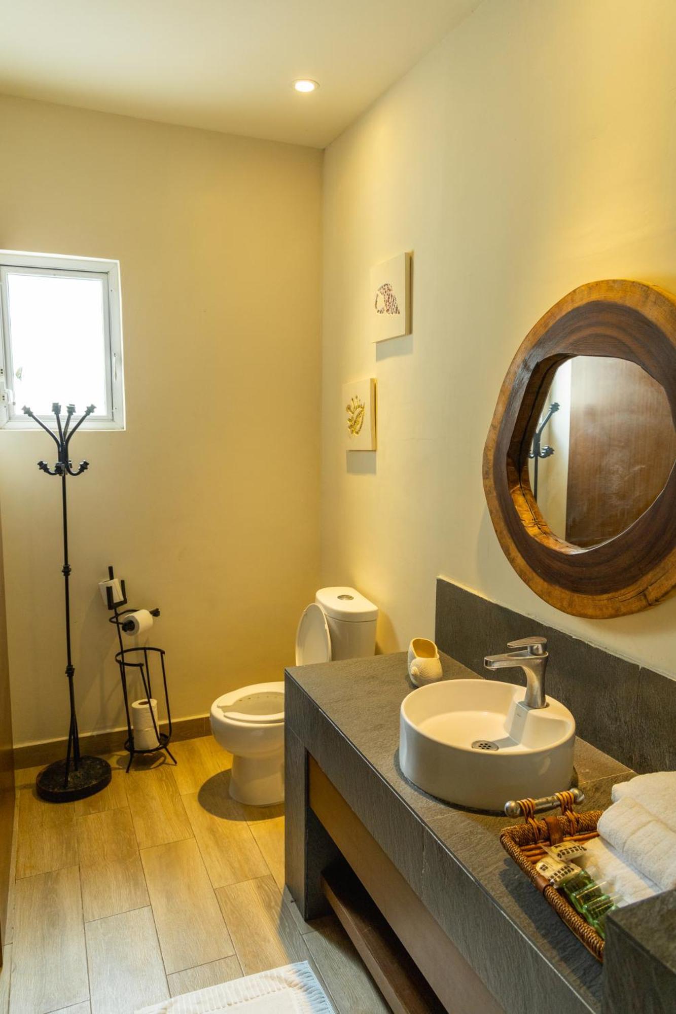 La Palma Beachfront Boutique - Self Check In Hotel 4*