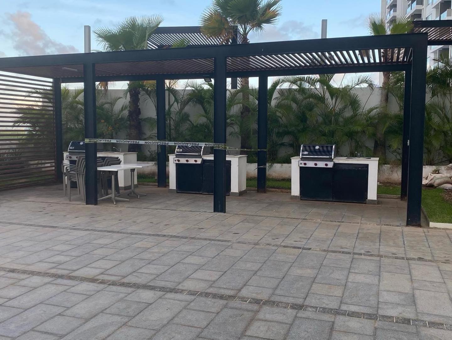 Malecón , La Vista *