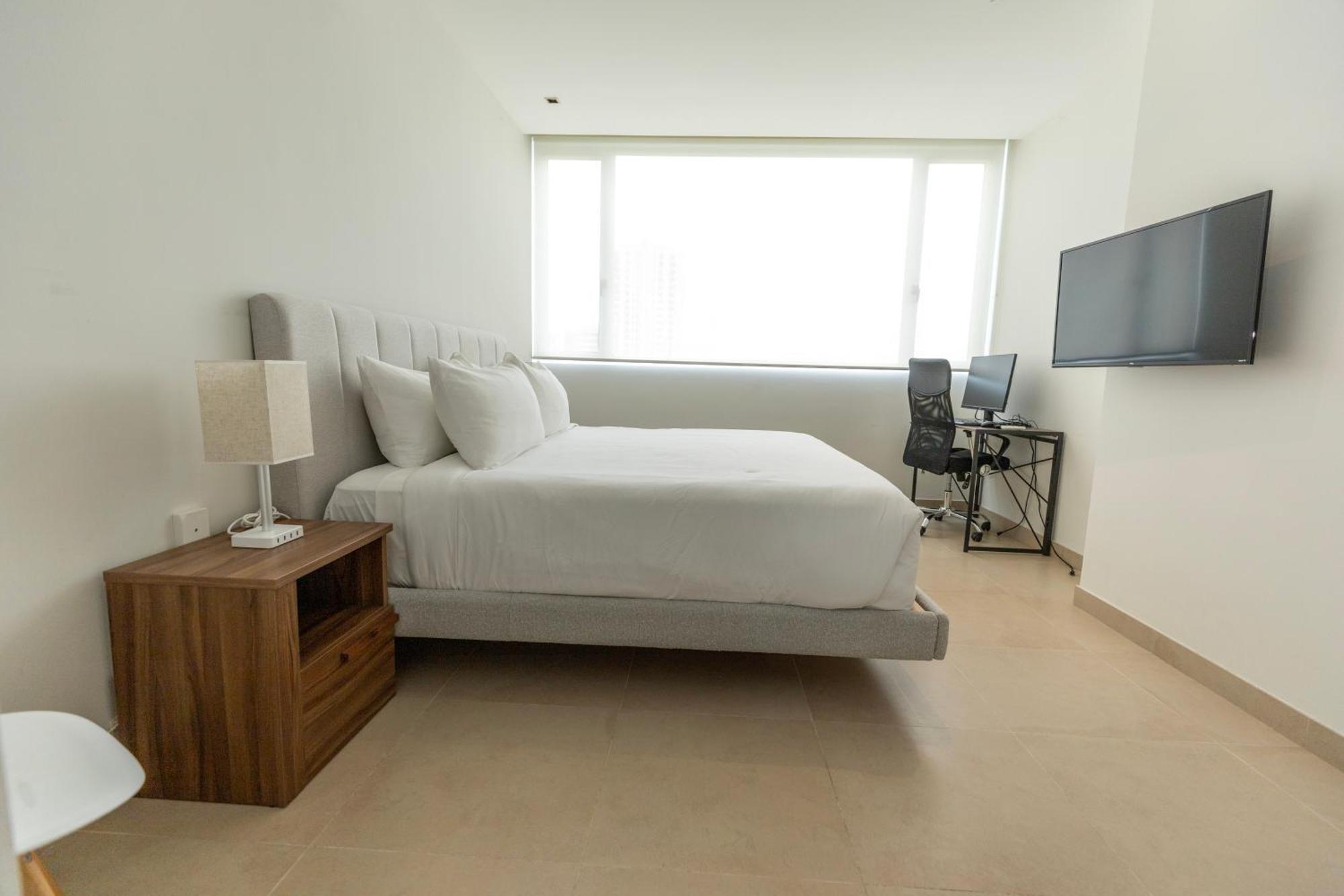 Ocean Breeze, Sanctuary - Hivenb * Cancún