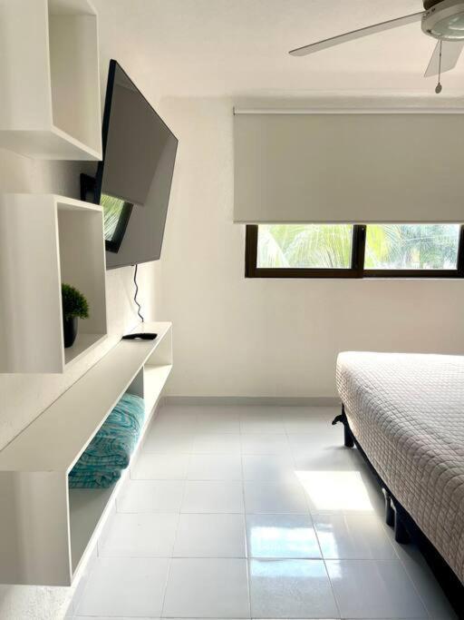 Deco5 Spacious Downtown Like *