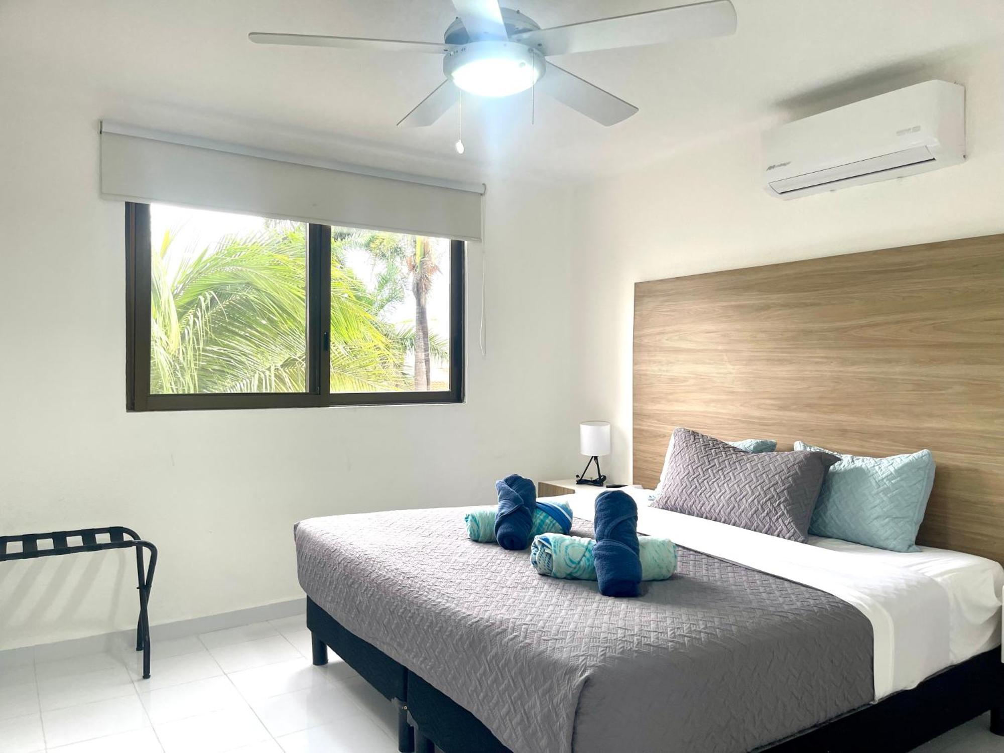 Deco5 Spacious Downtown Like *