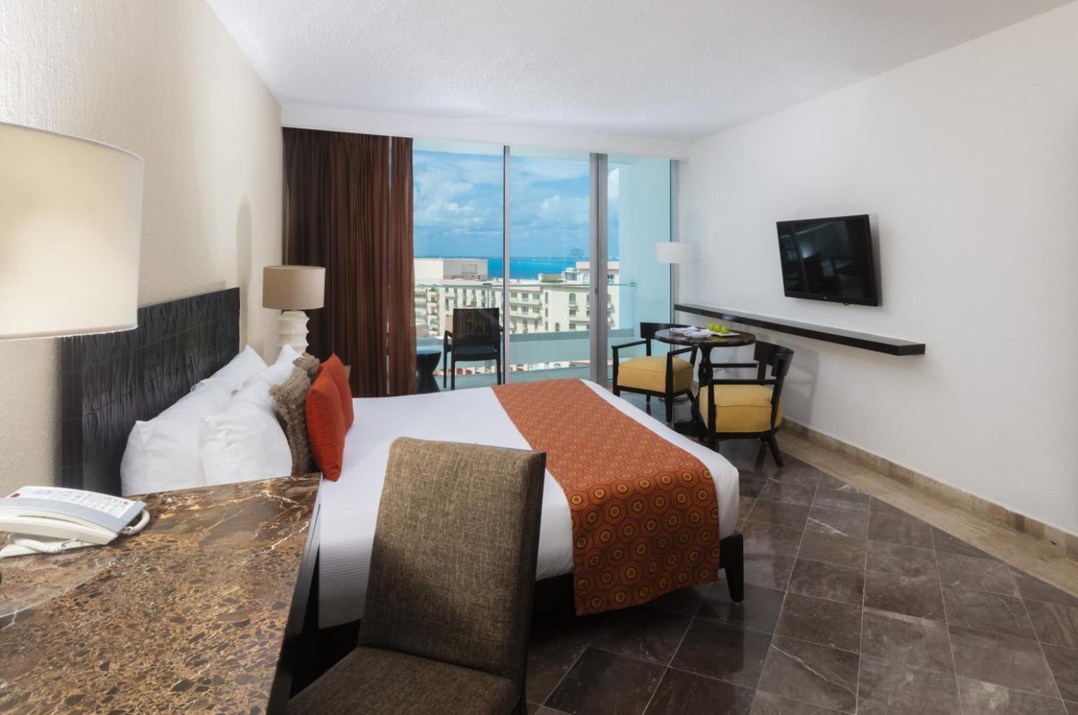 Krystal Grand 5*