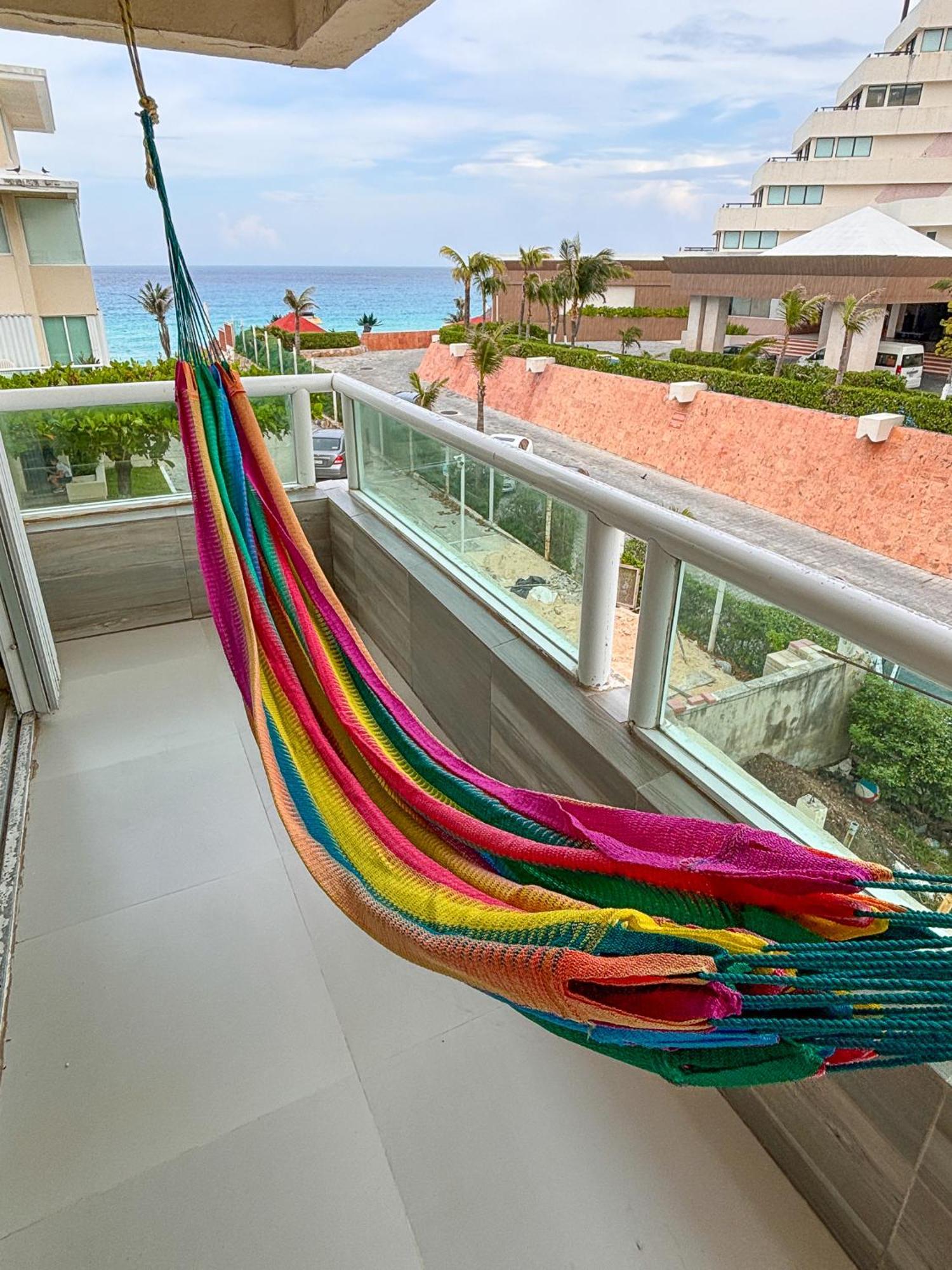 Apartamento With Balcony Ocean & Lagoon View, Brisas Zone, By & Ocean Cancún