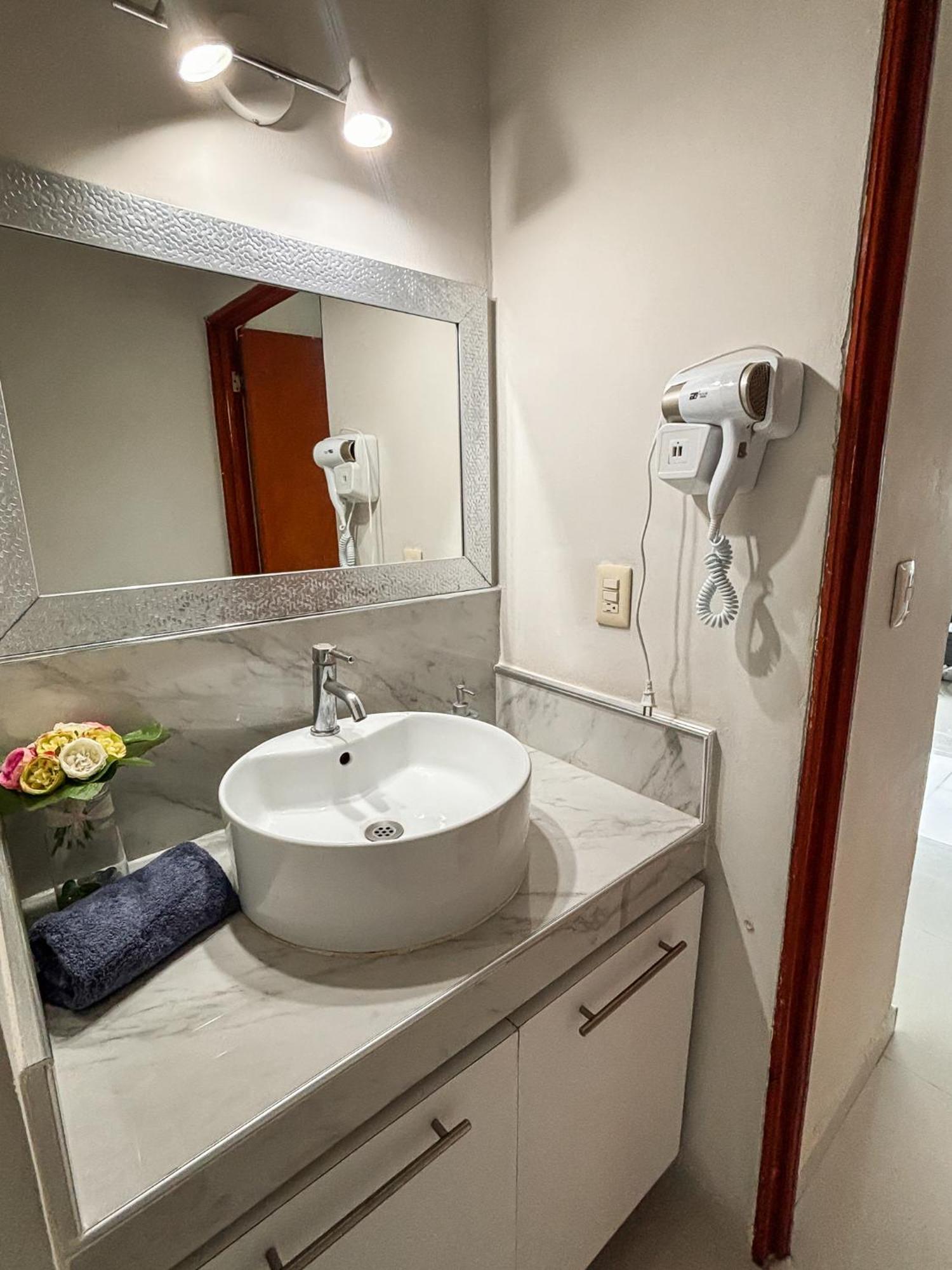 With Balcony Ocean & Lagoon View, Brisas Zone, By & Ocean Apartamento