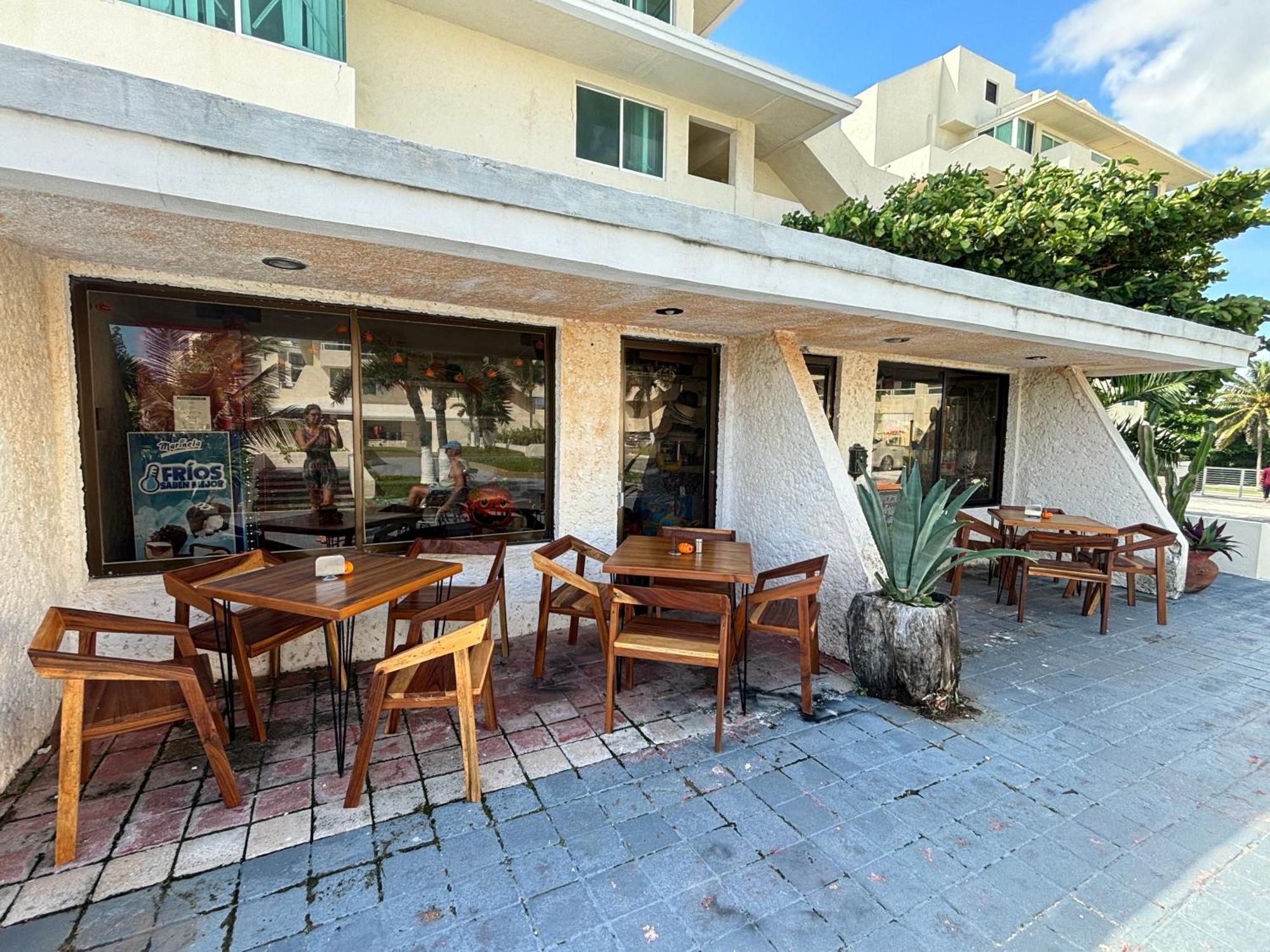 Apartamento With Balcony Ocean & Lagoon View, Brisas Zone, By & Ocean Cancún