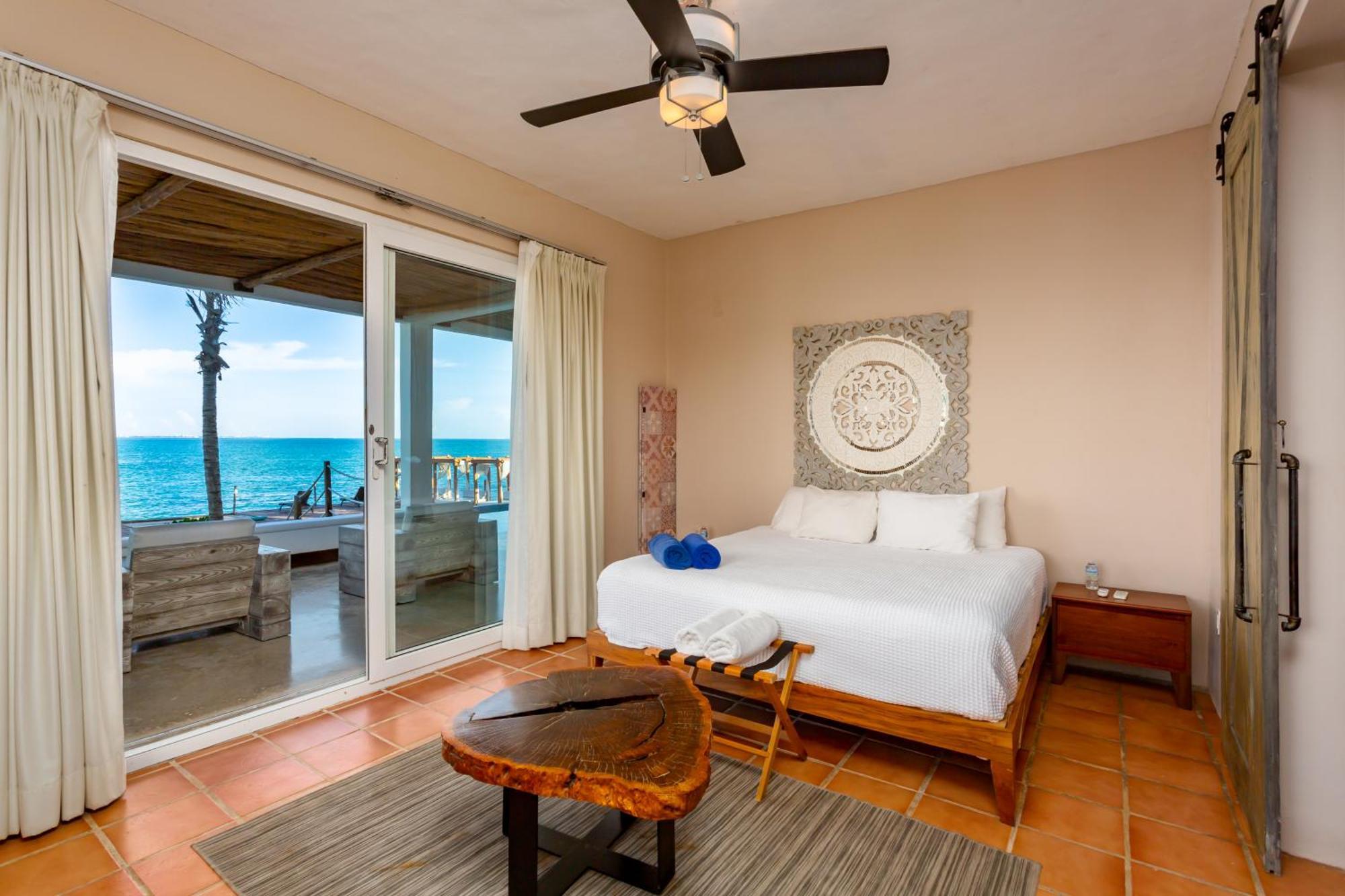 Isla Bla Nca Perfect Beach Location For Families And Weddings * Cancún