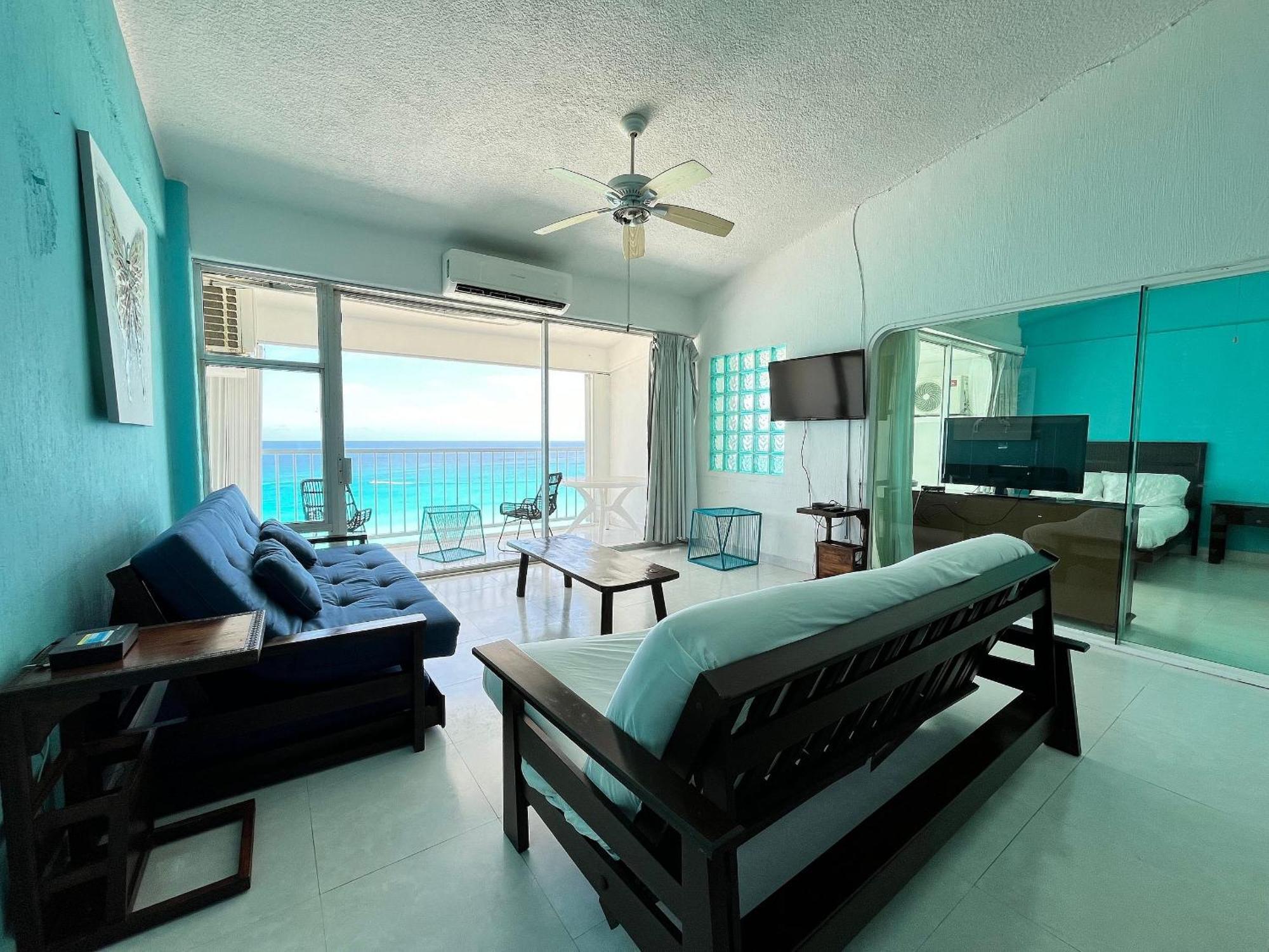 Beautiful Front Pent House In Cancun!!! Cancún