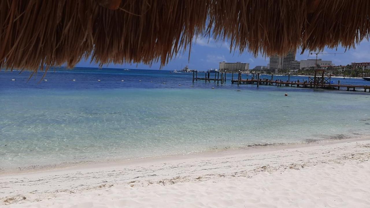 Ocean Front - Ground Floor Apartamento
