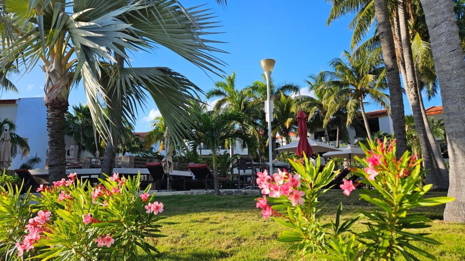 Sina - Solo Adultos Cancún