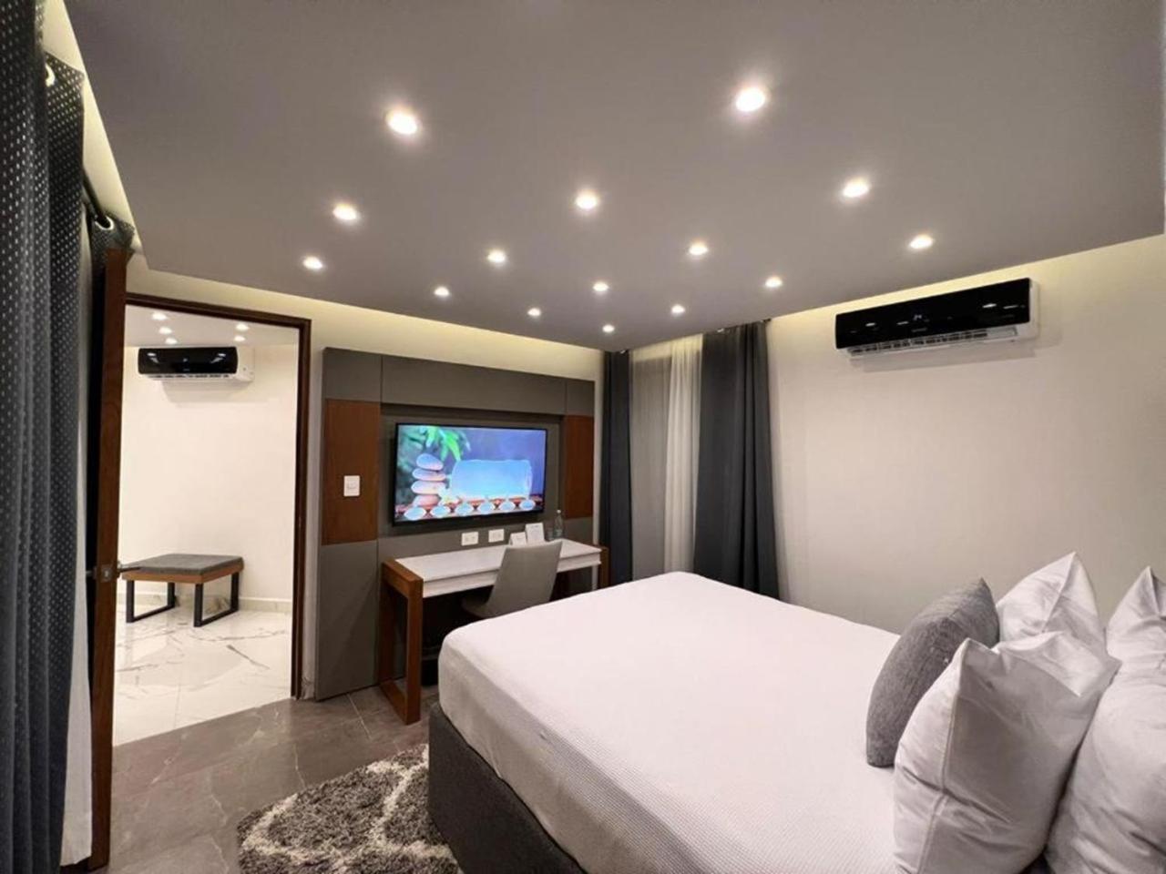 Seven Boutique 3*