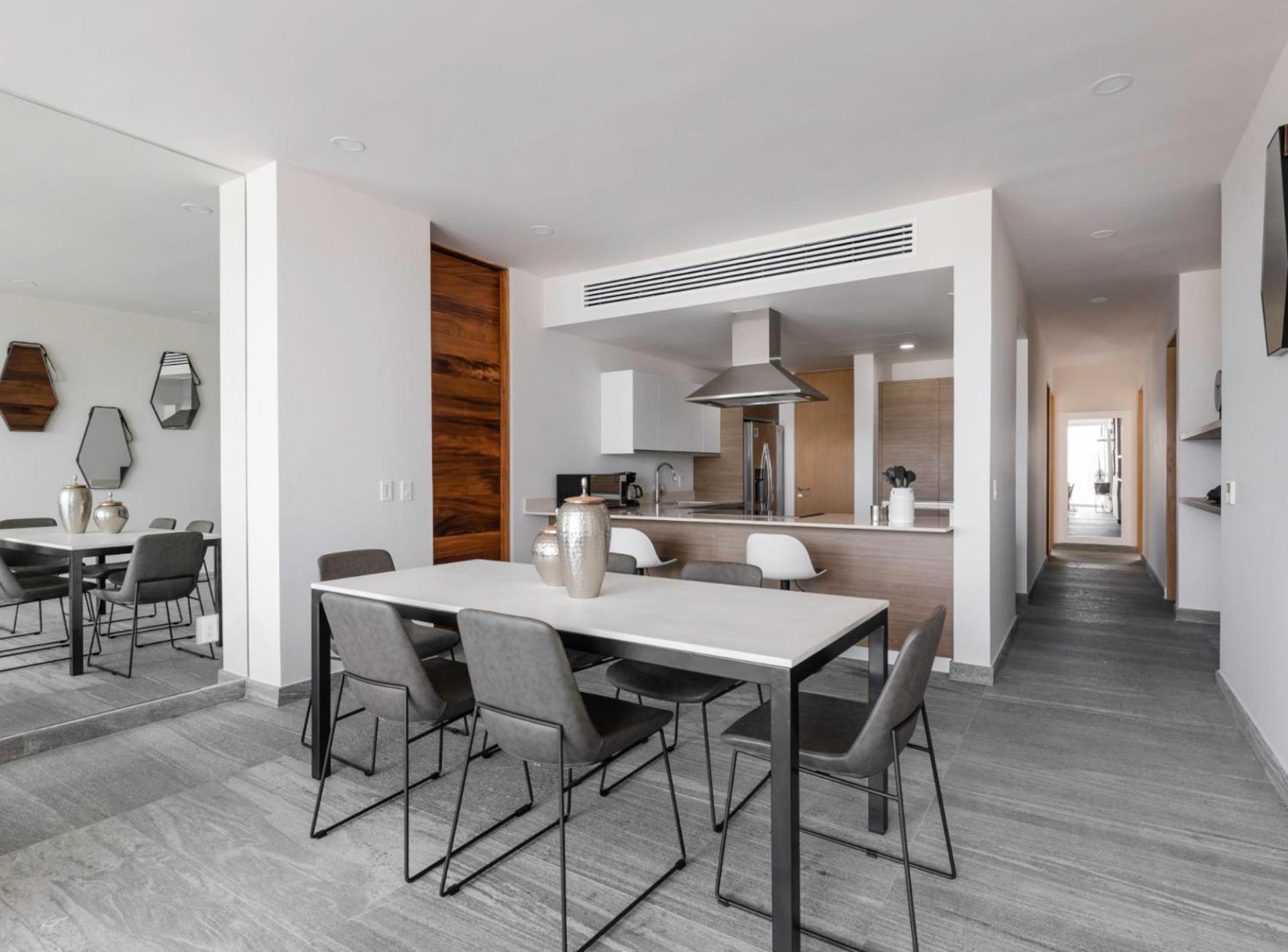 Luxurious 4br By The - Rooftop Pool