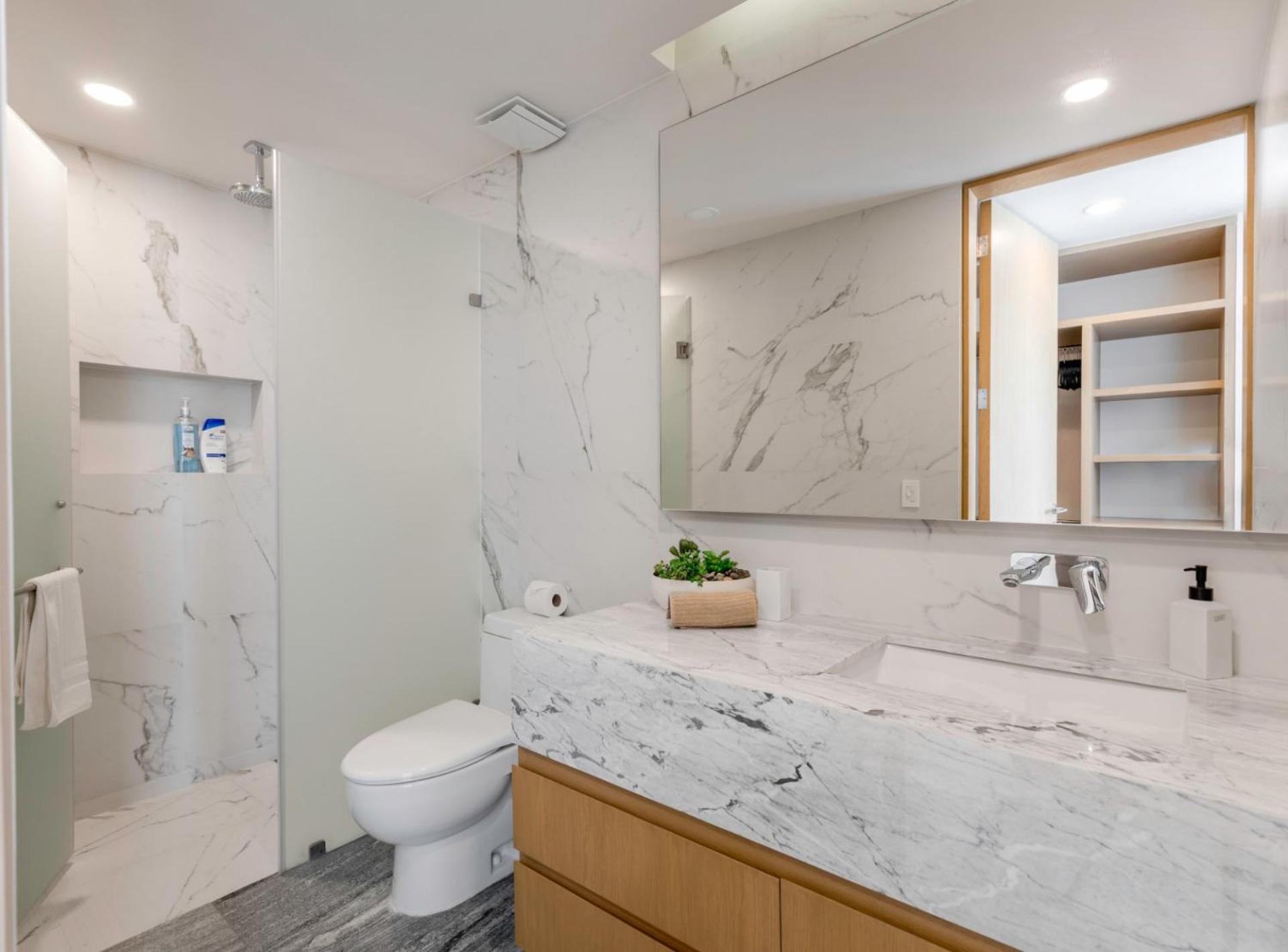 Luxurious 4br By The - Rooftop Pool Apartment