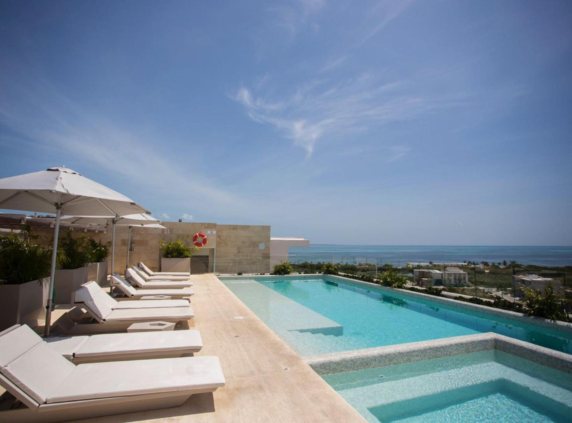 Apartamento Luxurious 4br By The - Rooftop Pool *