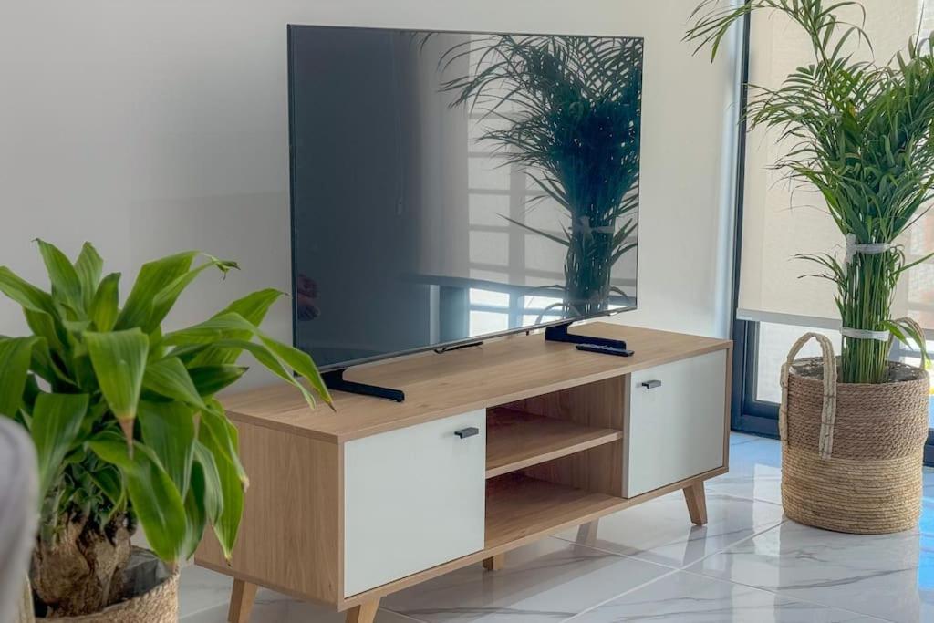 Apartamento Departamento Nuevo Con Alberca En *