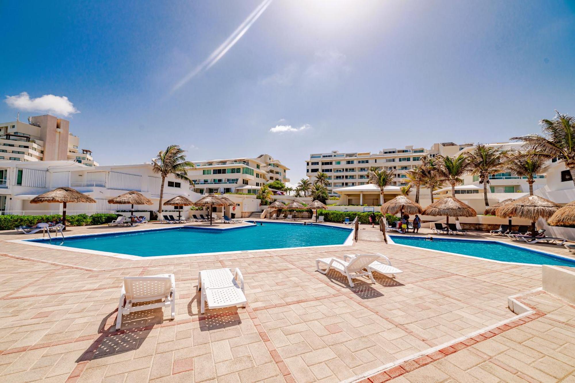 Brisas Shore - Heated Private Pool Apartamento *