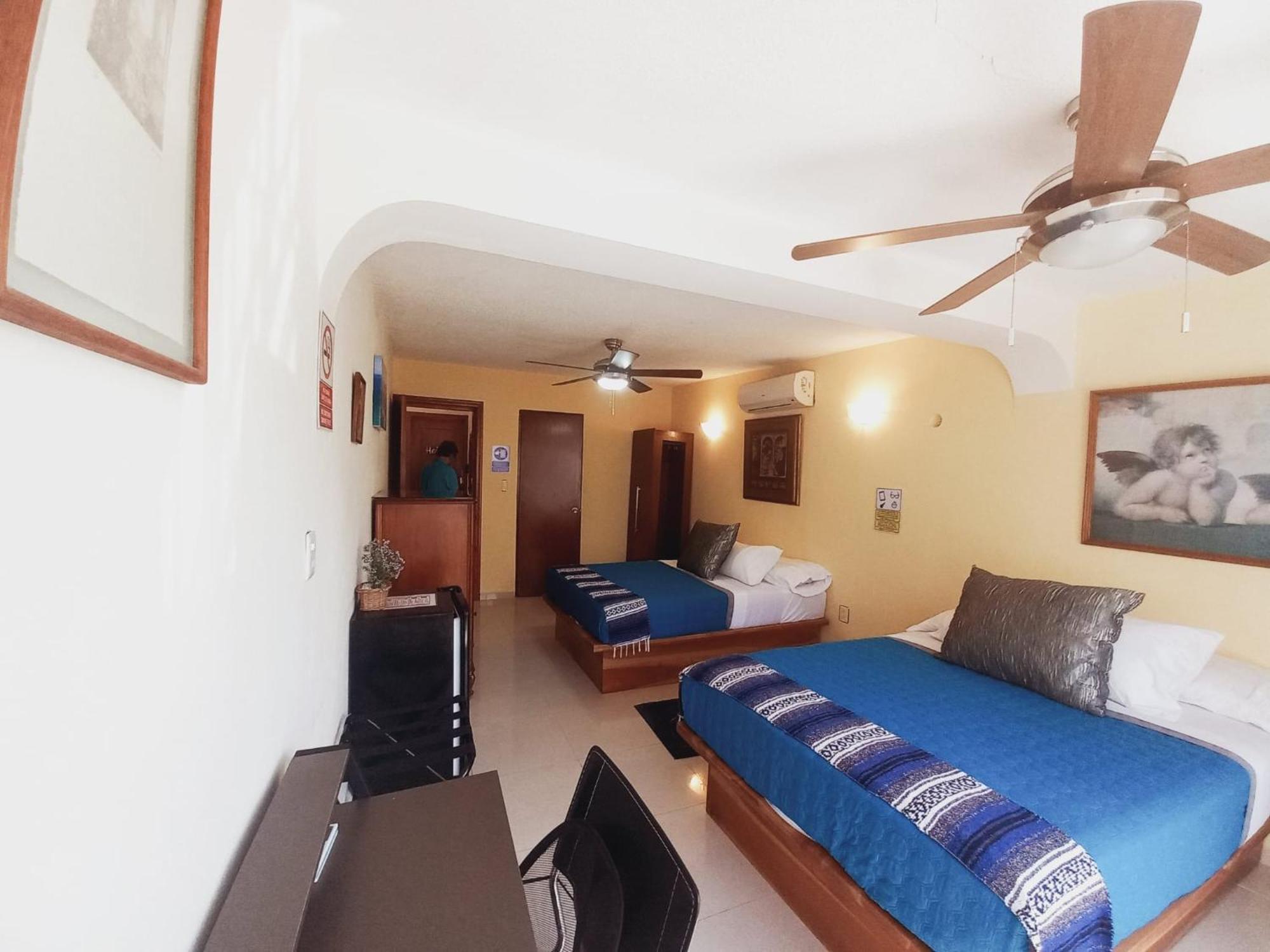 Homestay Privadas Y Centricas Con Alberca. *