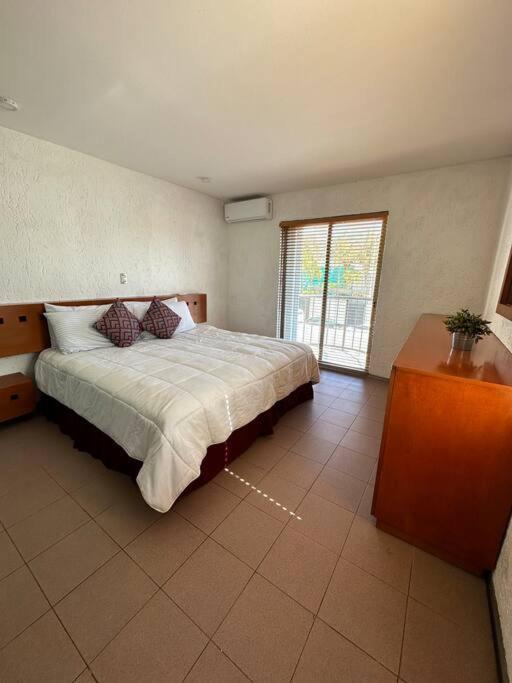 Beachside House In Zone With Bbq And Luxury Amenities * Cancún