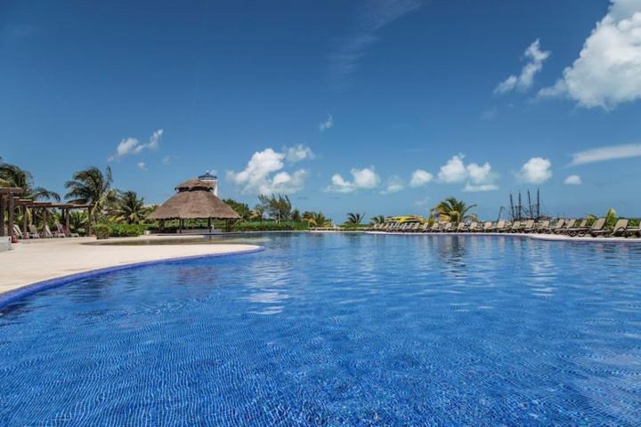 *ocean Beachfront 4 Bdr With Pool By Casa Paraiso* Apartamento