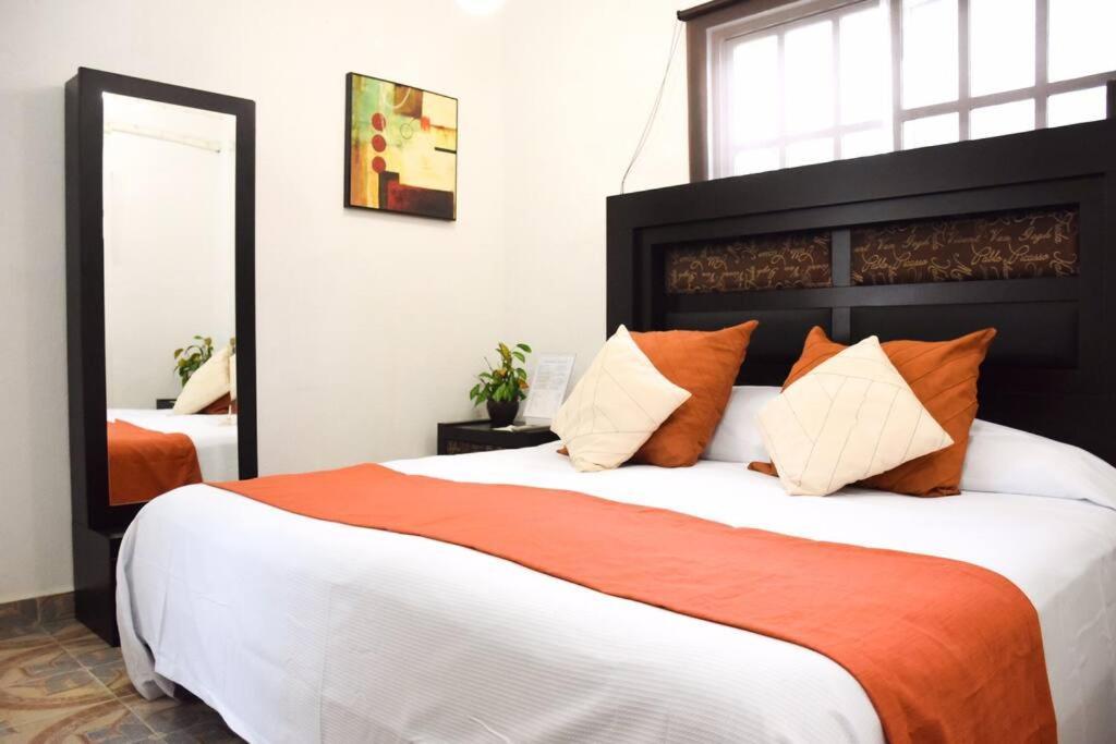 Villa Cozy With Private Pool, Garden & Palapa