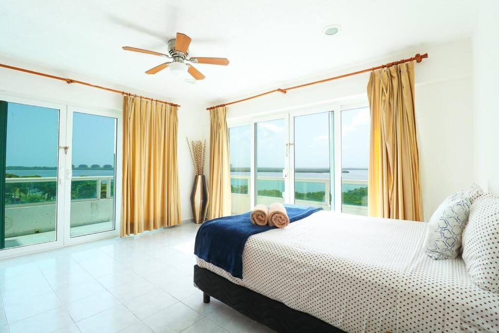 Penthouse On The With Private Sea View Apartamento Cancún