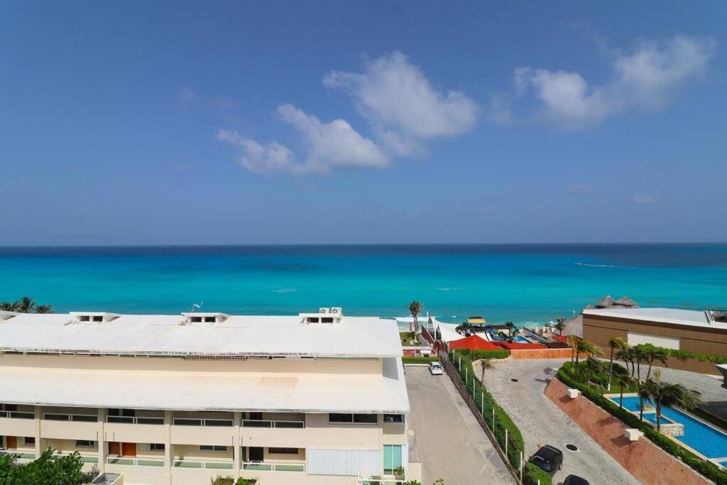 Penthouse On The With Private Sea View Apartamento Cancún
