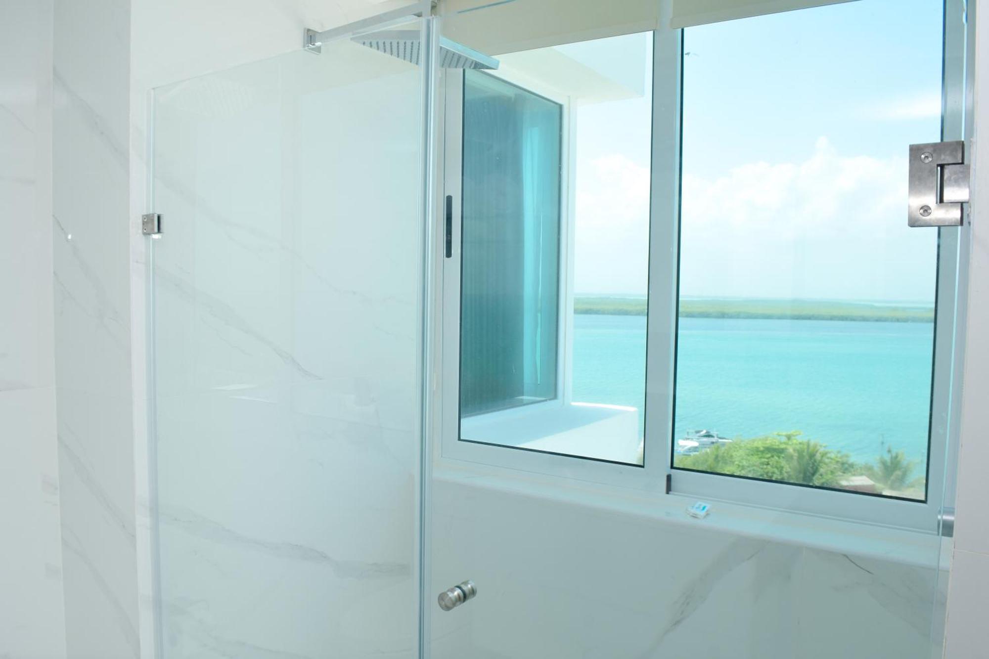 New At The Beach, Pool, Gym, 2d Apartamento Cancún