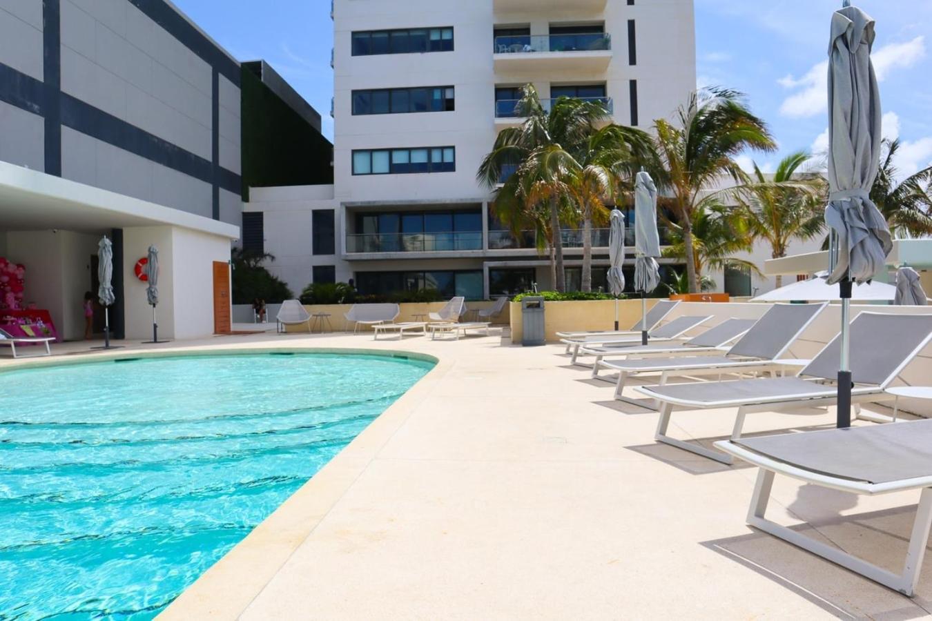 Apartamento Modern With Balcony & Pool, Marina Puerto Cancún