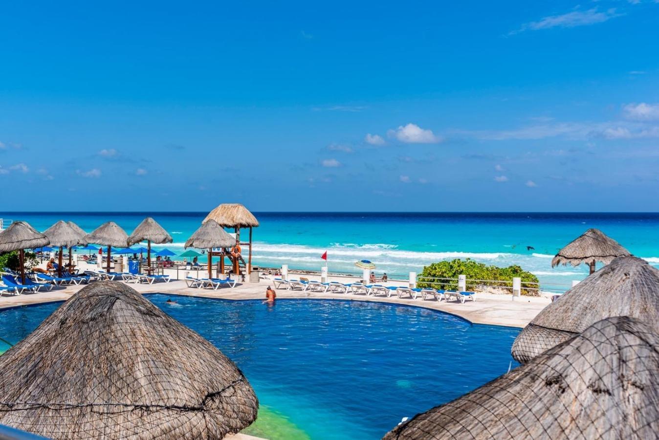 Apartamento Ocean View, 3 King Beds, Balcony Cancún