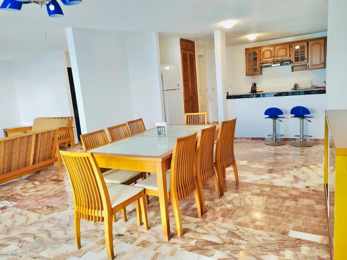 Ocean View, 3 King Beds, Balcony *