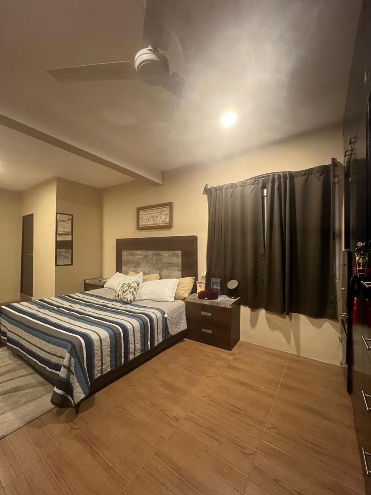 Casa De La Morelos * Cancún