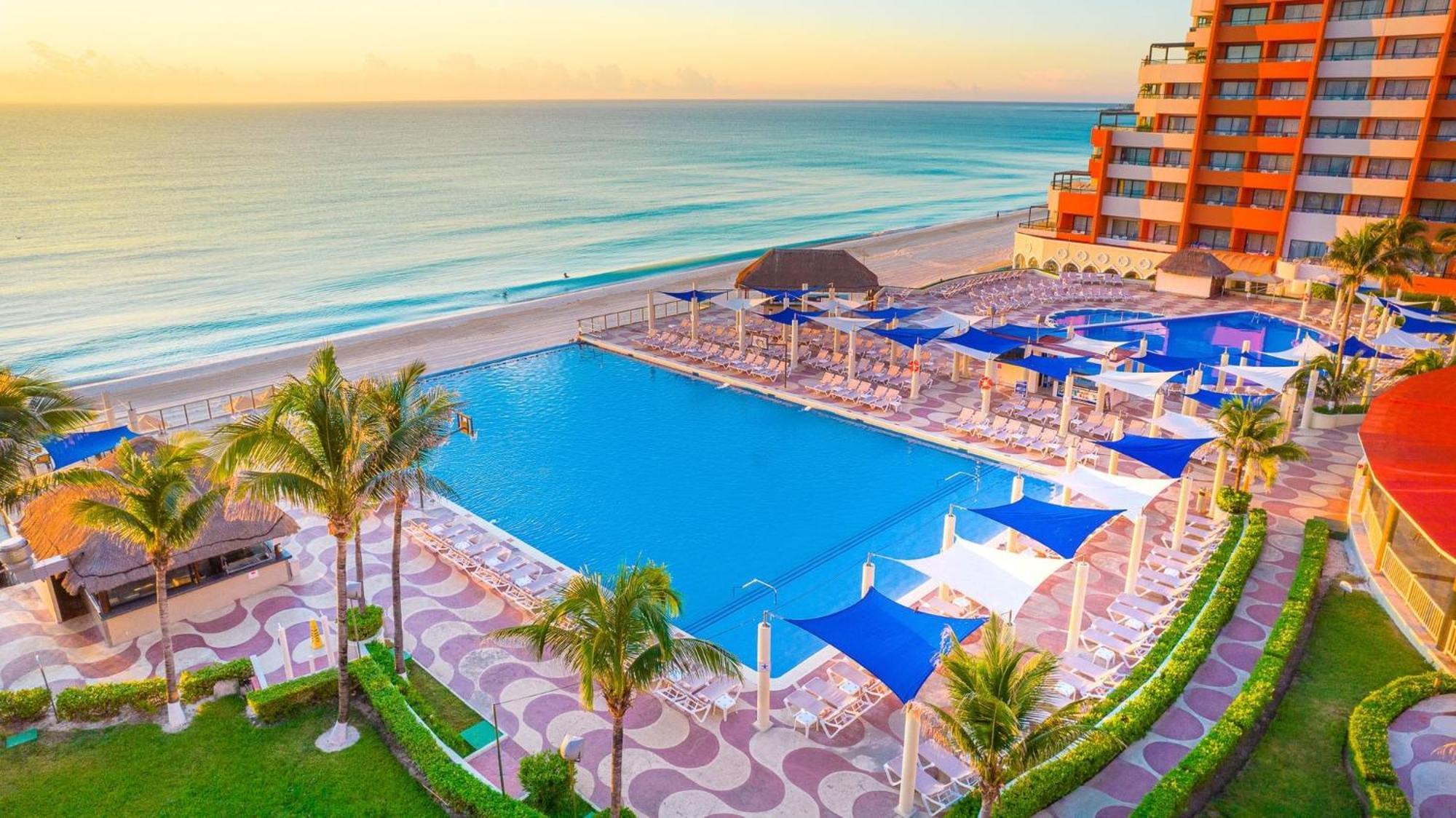Crown Paradise Club 5* Cancún