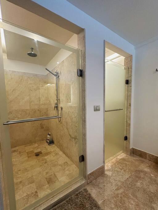 Moderno Departamento De Lujo En Cancún