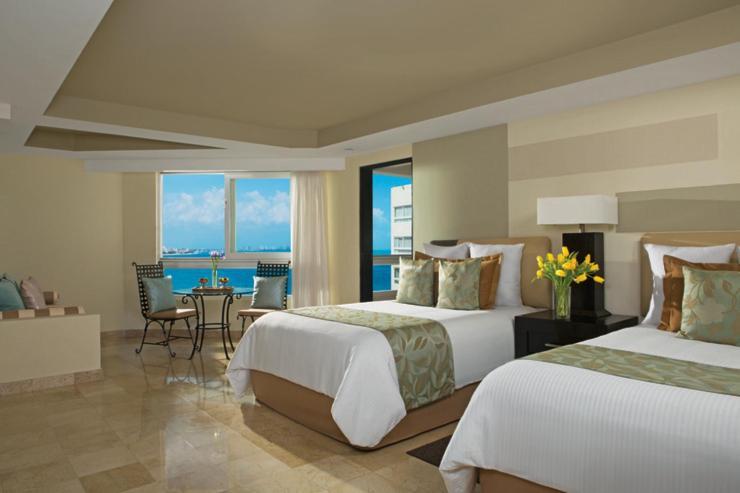 Resort Dreams Sands & (adults Only) Cancún