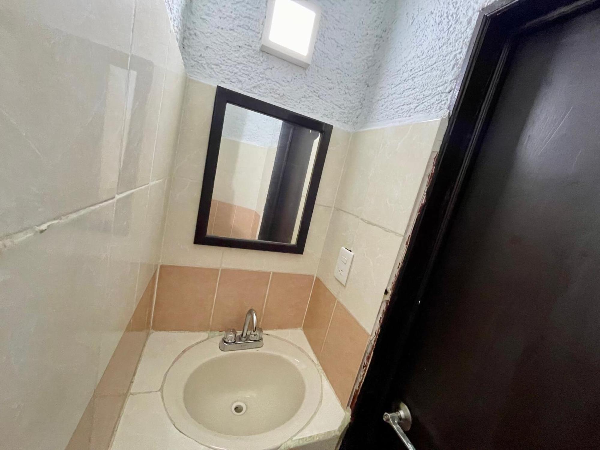 Chi Ibal Hu Hotel 5*