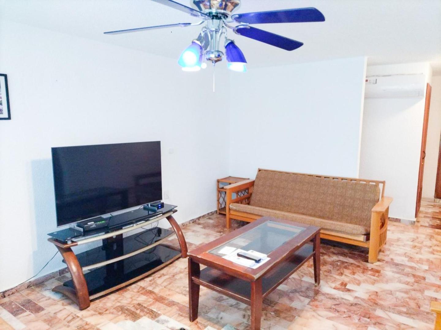 Ocean View, 3 King Beds, Balcony Apartamento *