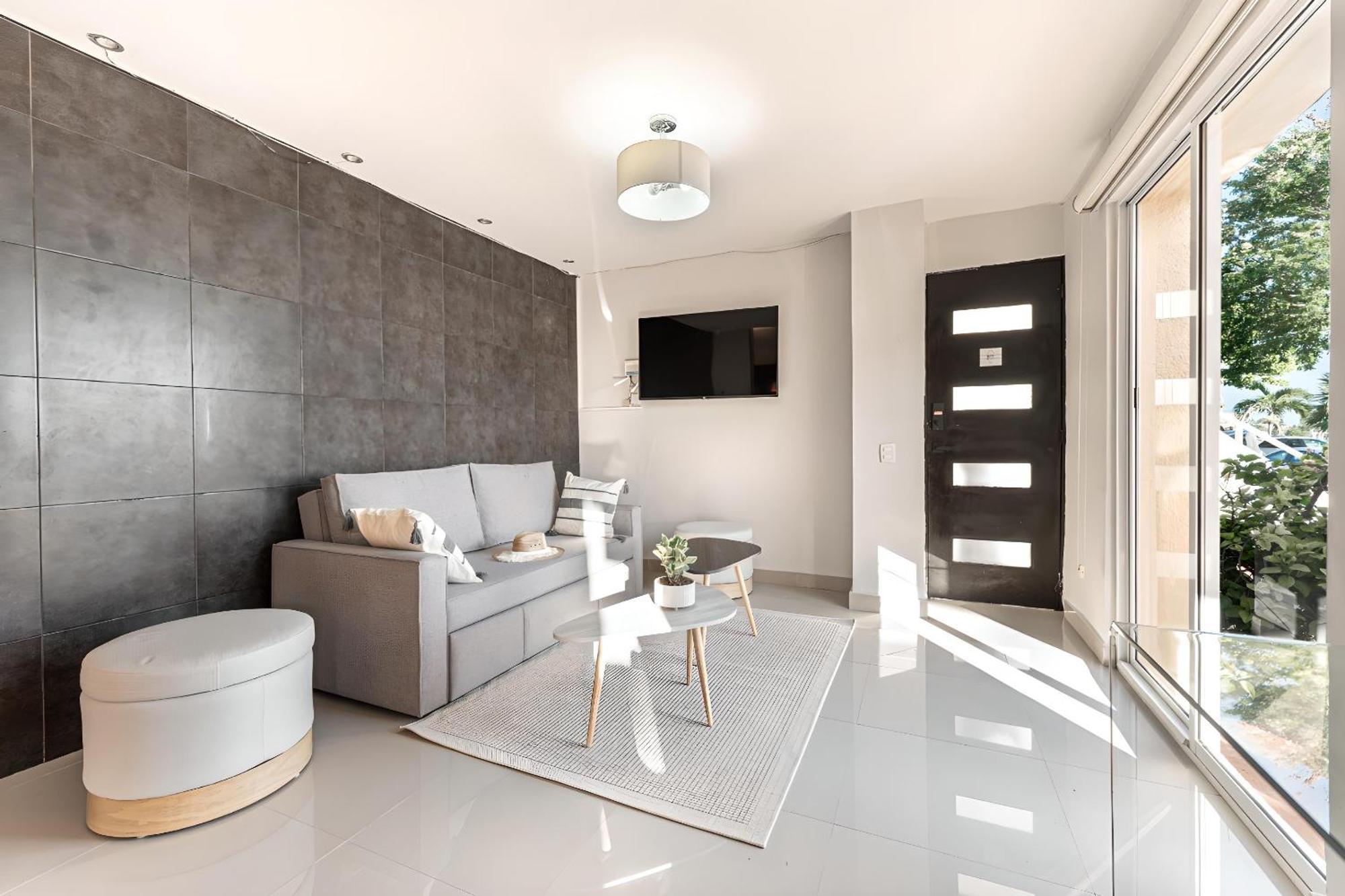 Apartamento Lagoonfront In Zone