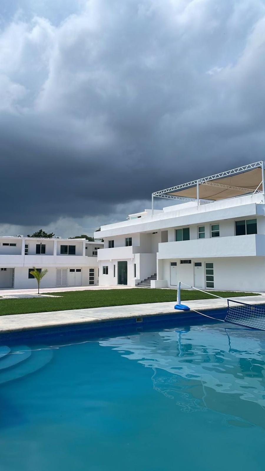 Stone Wall Residences 3* Cancún