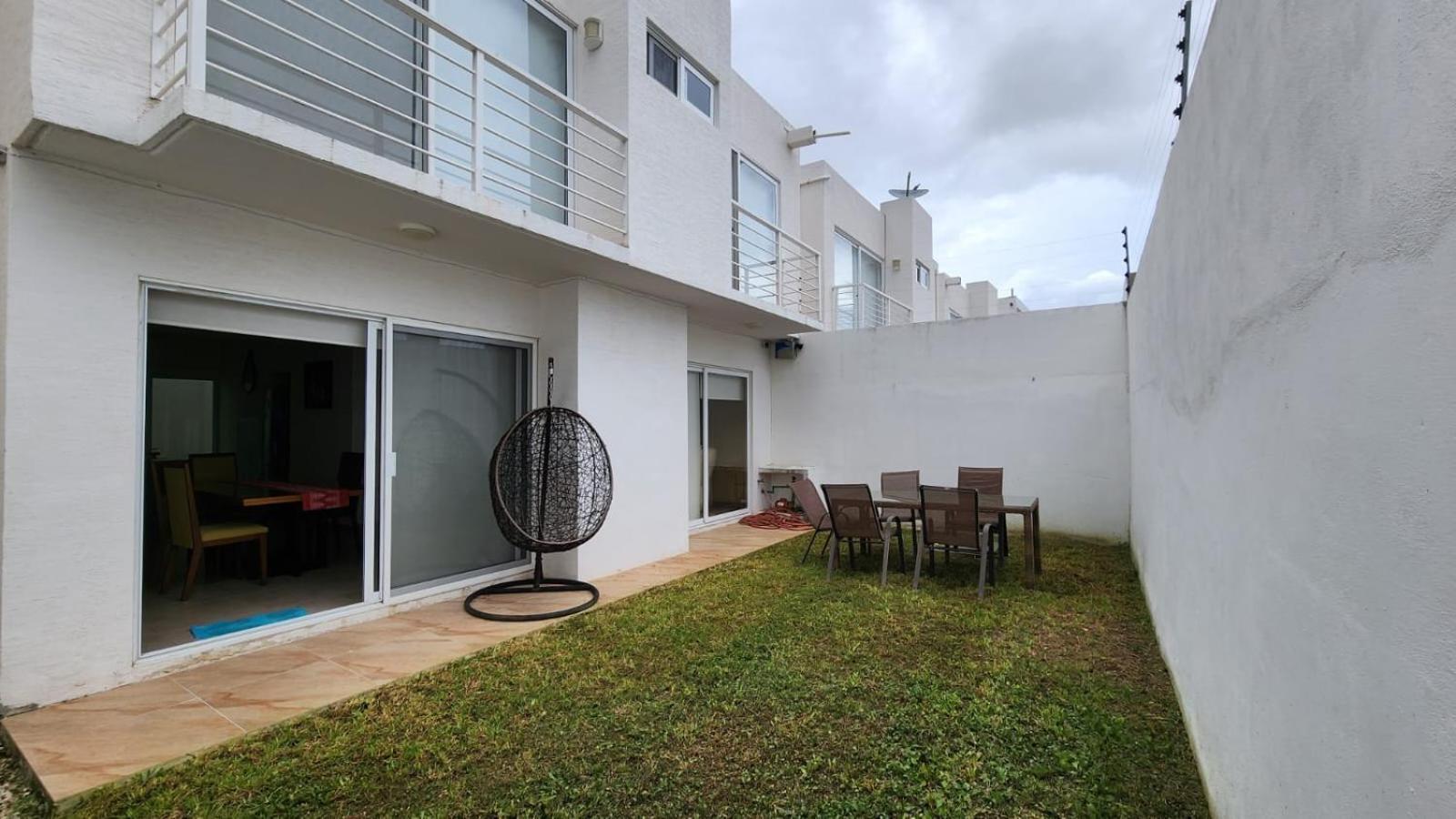 Casa *