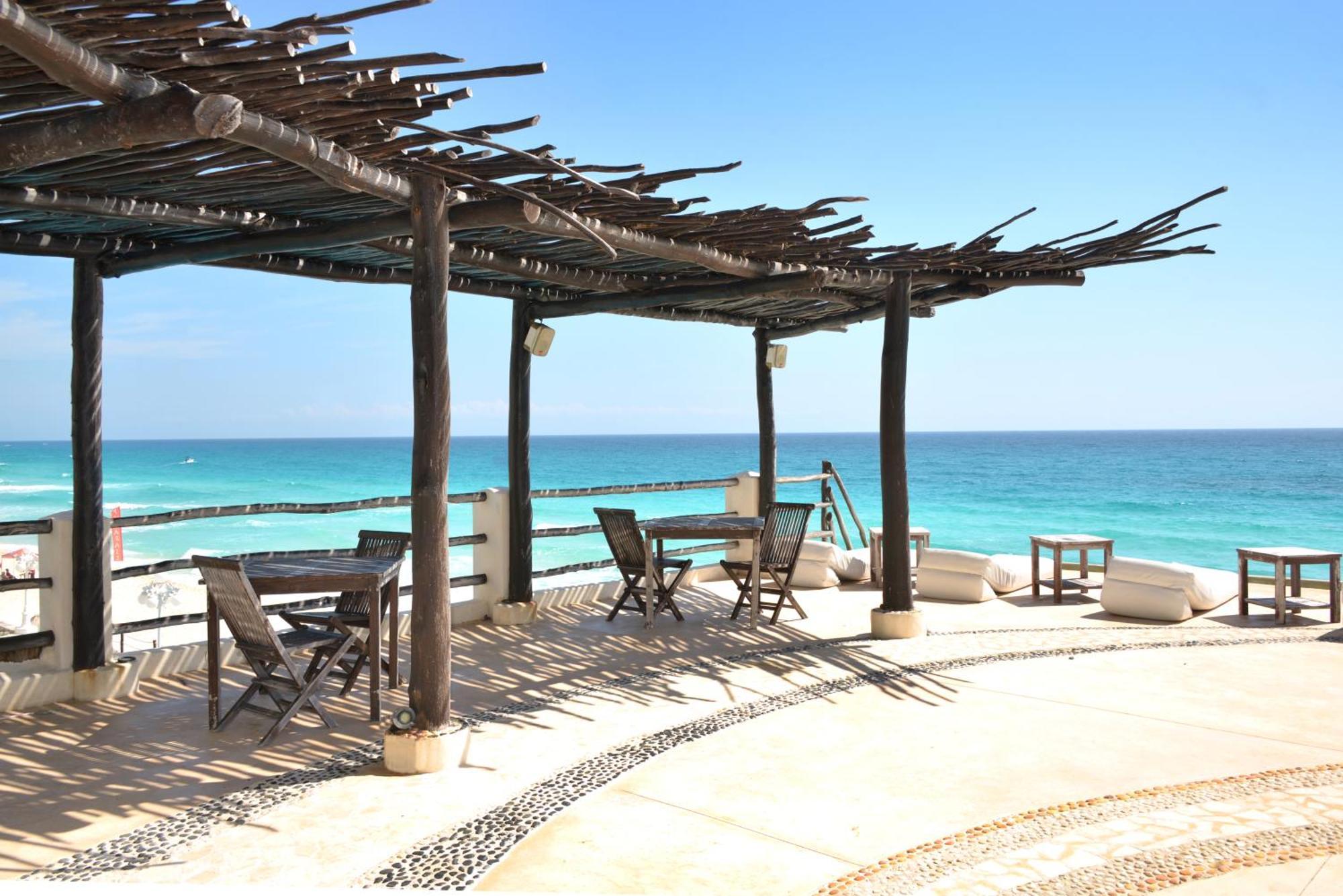 Ar Plaza 3* Cancún