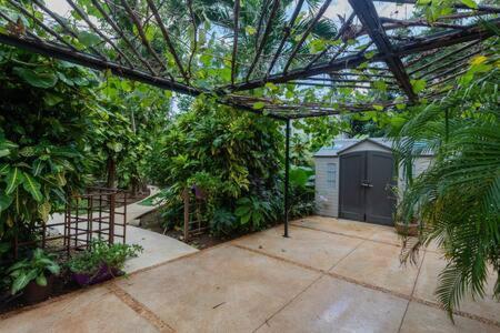 Amazing 4br House With Private Pool Villa