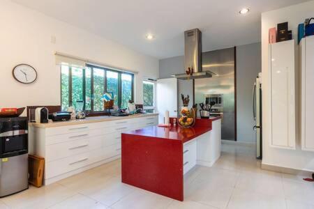 Villa Amazing 4br House With Private Pool *