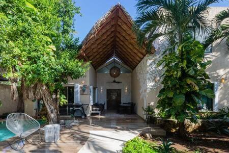 Amazing 4br House With Private Pool Cancún