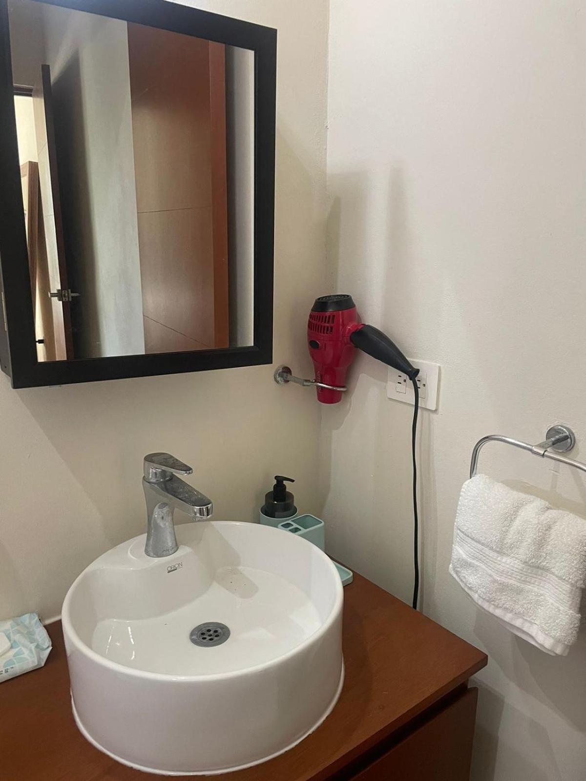 Apartamento Hermoso Departamento Con Alberca Y Seguridad Cancún