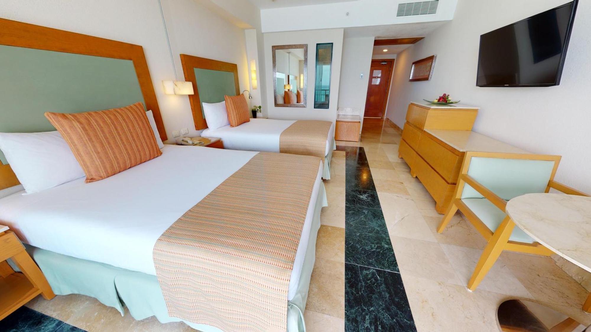 Resort Grand Park Royal 5*