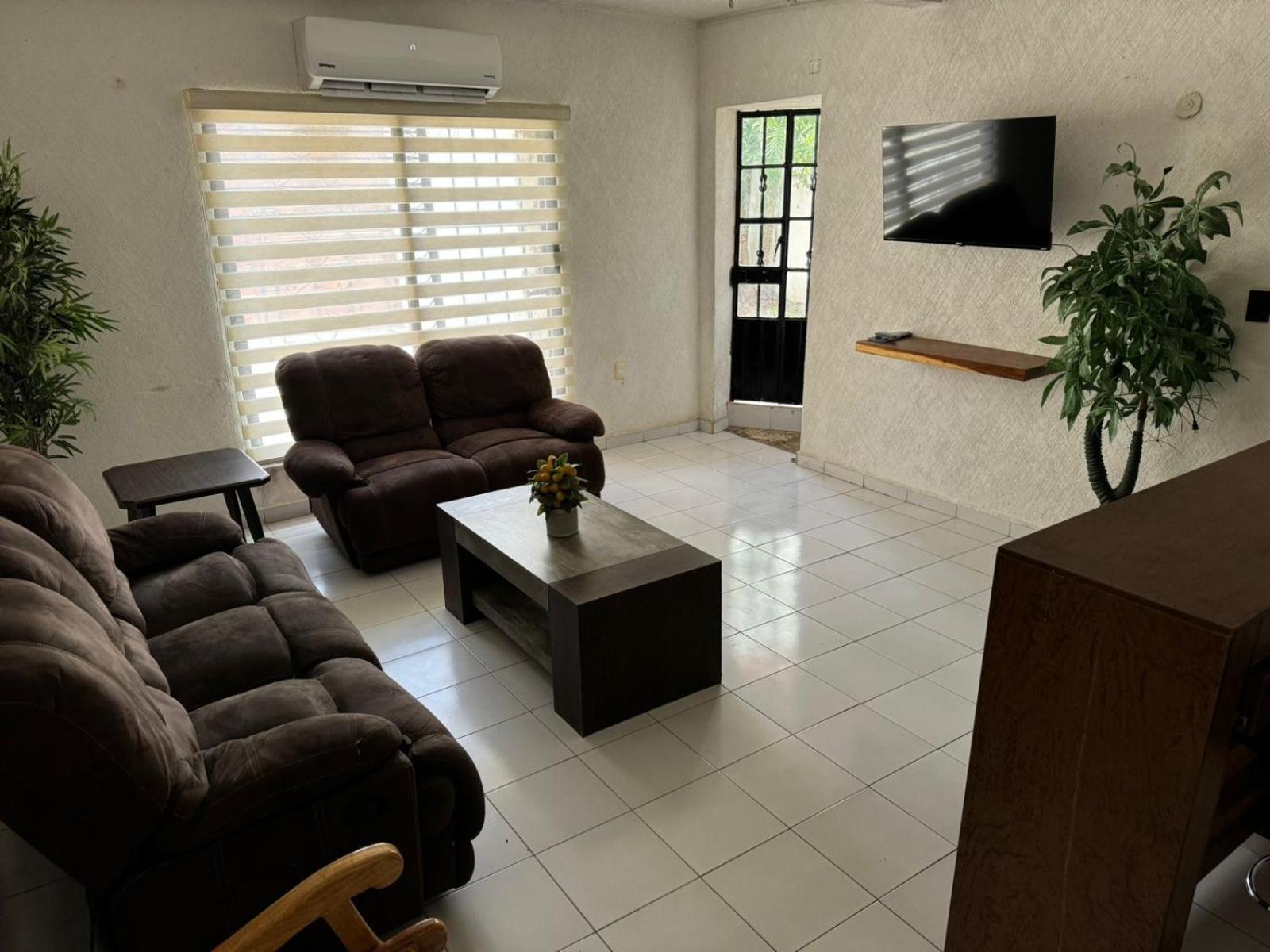Casa Vacacional Cerca Del Ferry Isla Mujeres